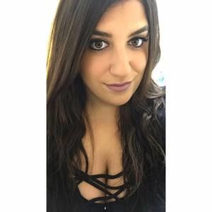 Meet your Posher, Carla